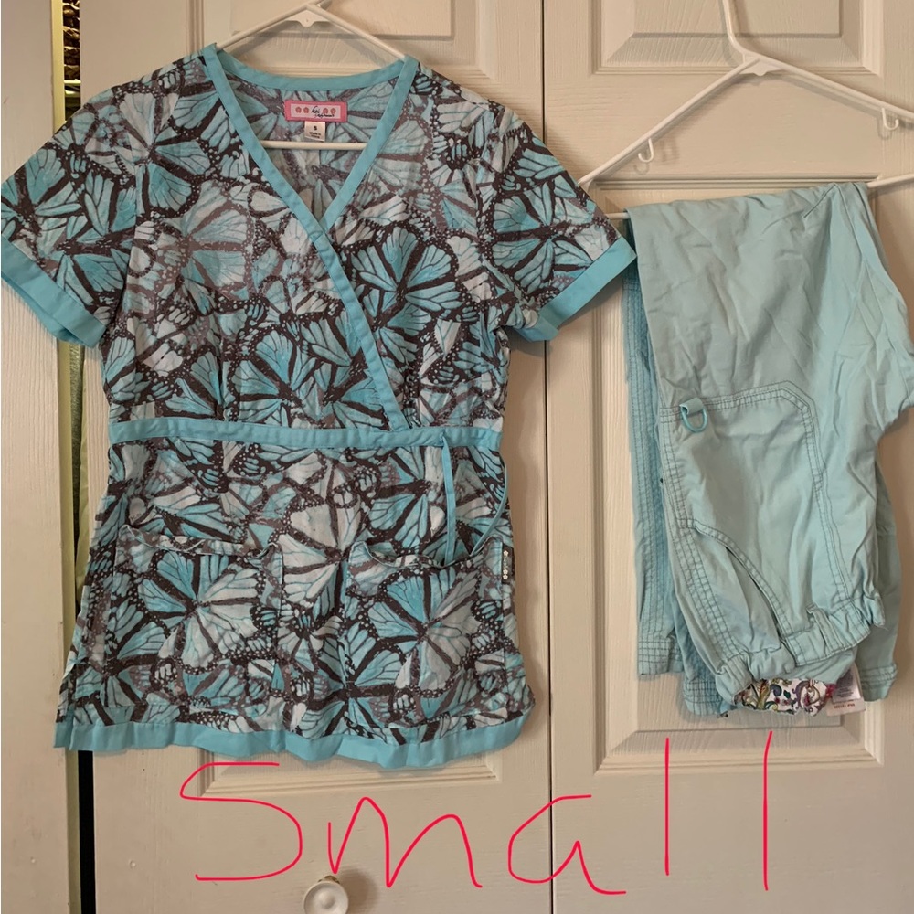 Small scrub sets